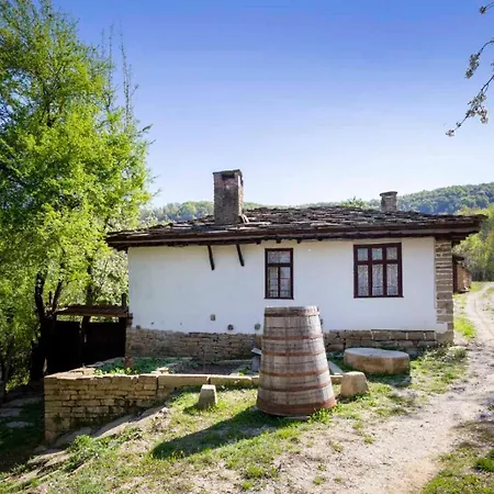 средище веди макрина