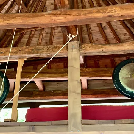 средище веди макрина וילה גברובו