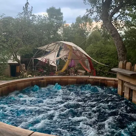 средище веди макрина * גברובו