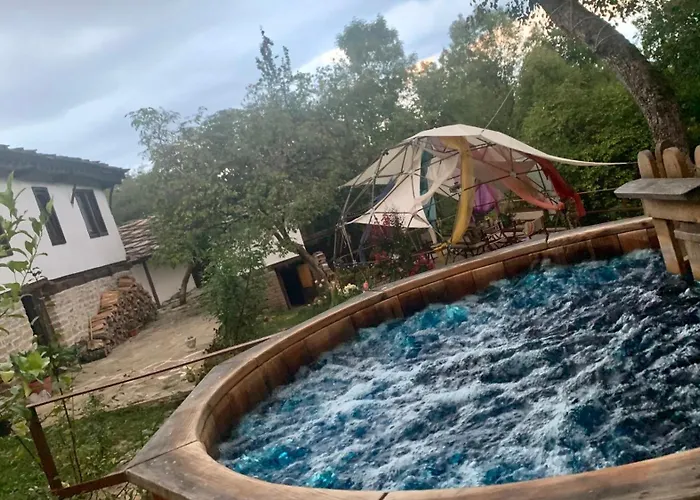 Villa средище веди макрина *