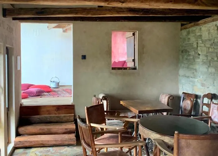 средище веди макрина Villa *